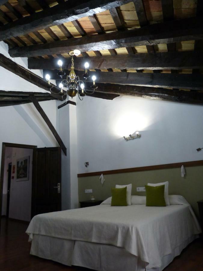 Hotel Del Arbol Xativa Exterior photo