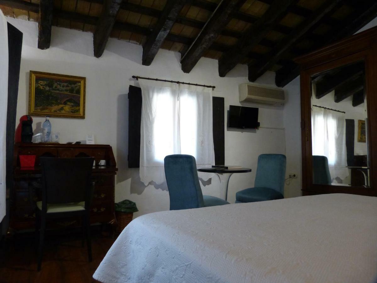 Hotel Del Arbol Xativa Exterior photo
